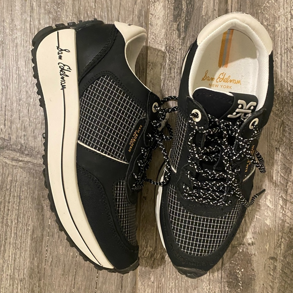 Sam Edelman Black and Cream Checkered Sneakers